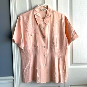 NWT Silk button up short sleeve blouse button up front lady size 12